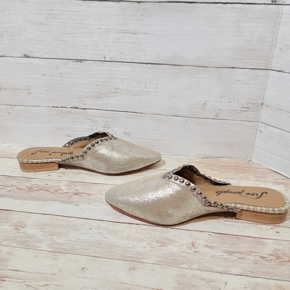 Free People NWOB Studded Newport Flats in metallic leather EU36 - Picture 11 of 13